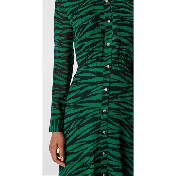 NWT WHISTLES Green CARYS TIGER PRINT SHIRT DRESS - Picture 4 of 5